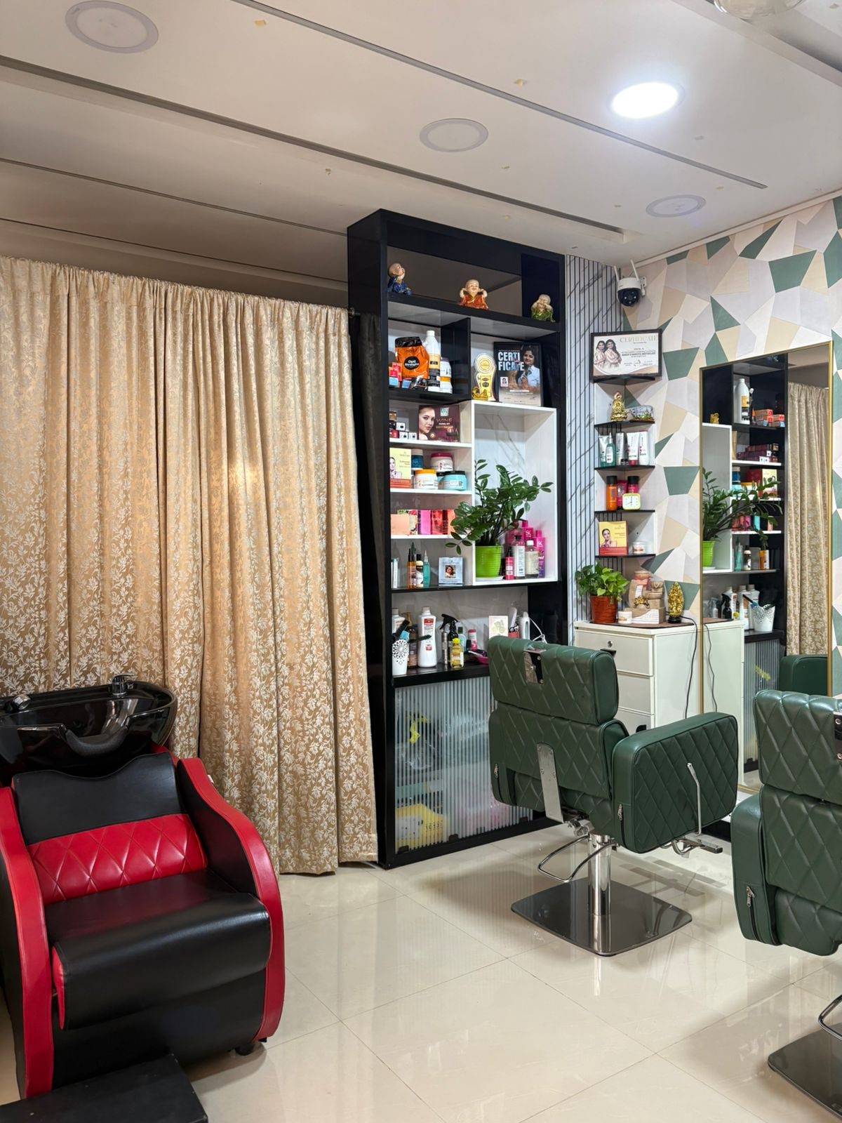 Priyamantra Hair Skin Makeup Studio