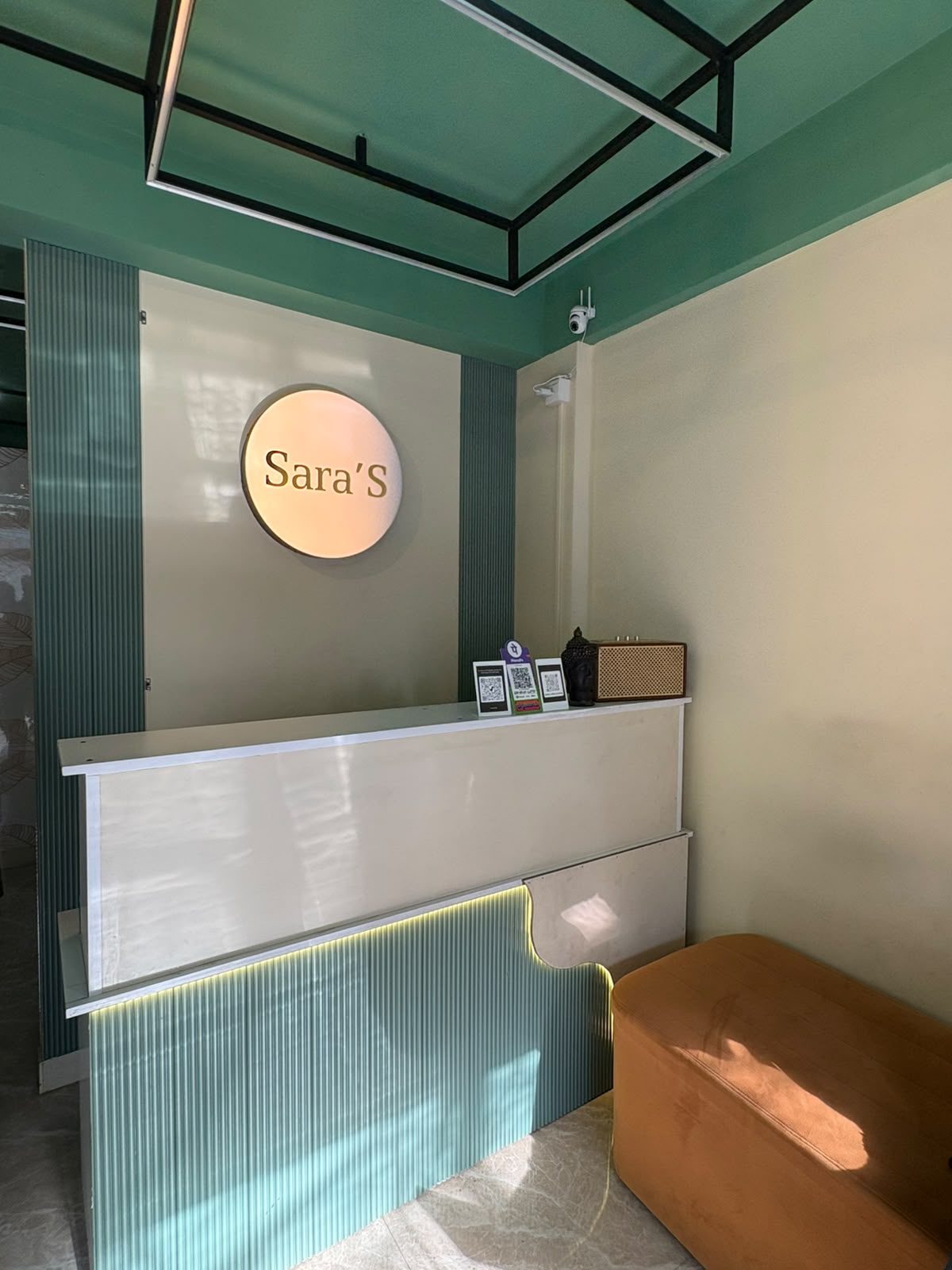 Sara'S Unisex Salon