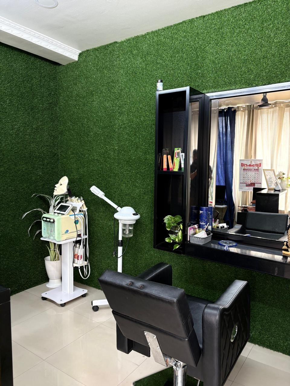 Bold 'n' Beauty Bridal Makeover Studio & Salon